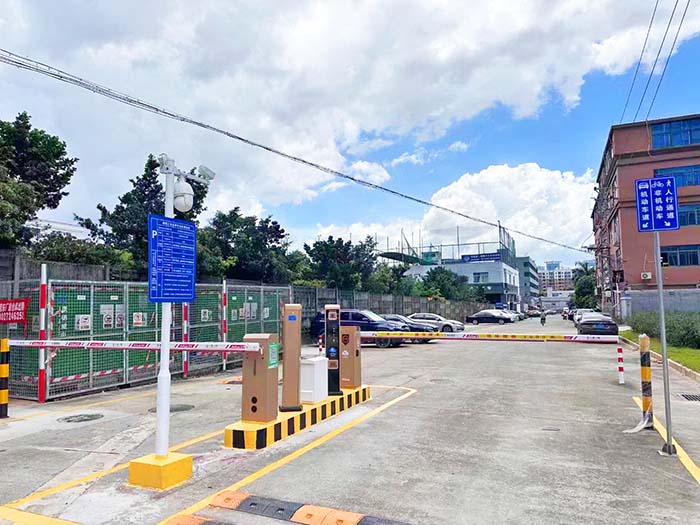 村內(nèi)停車場車牌識(shí)別系統(tǒng)