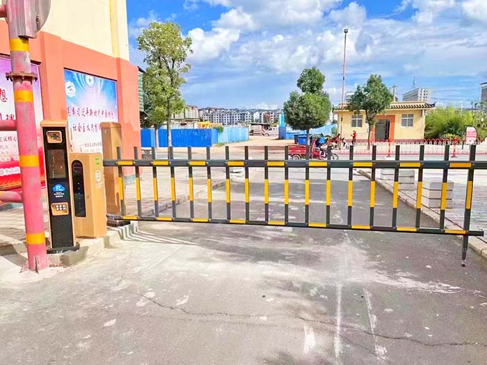 工業(yè)園車牌識(shí)別系統(tǒng)